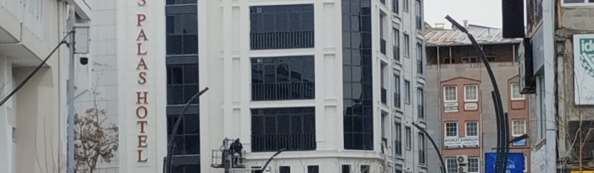Pars Palas Hotel