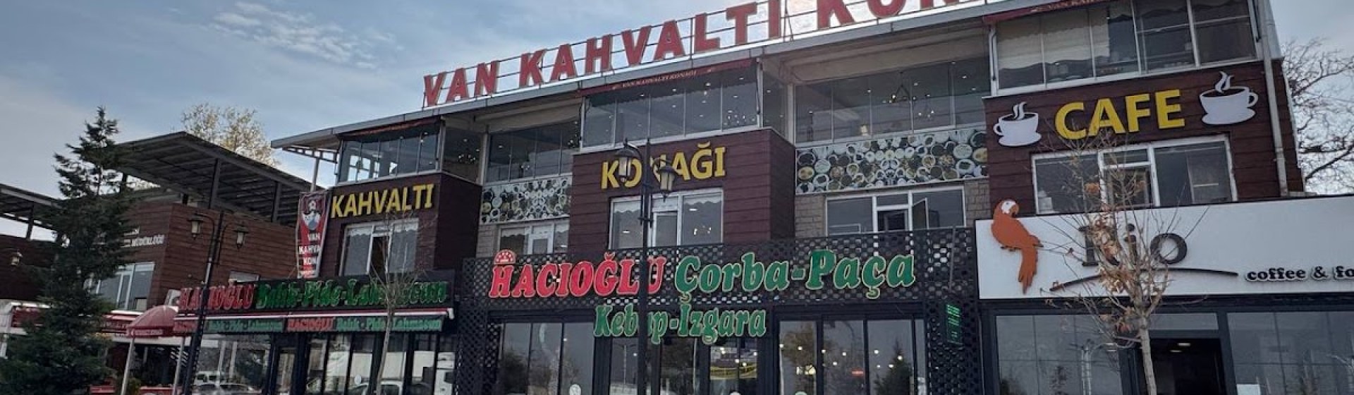 VAN KAHVALTI KONAĞI | Deniz Manzaralı