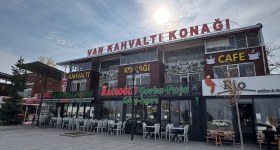 VAN KAHVALTI KONAĞI | Deniz Manzaralı