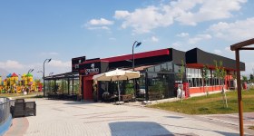 Red Garden Cafe & Restaurant