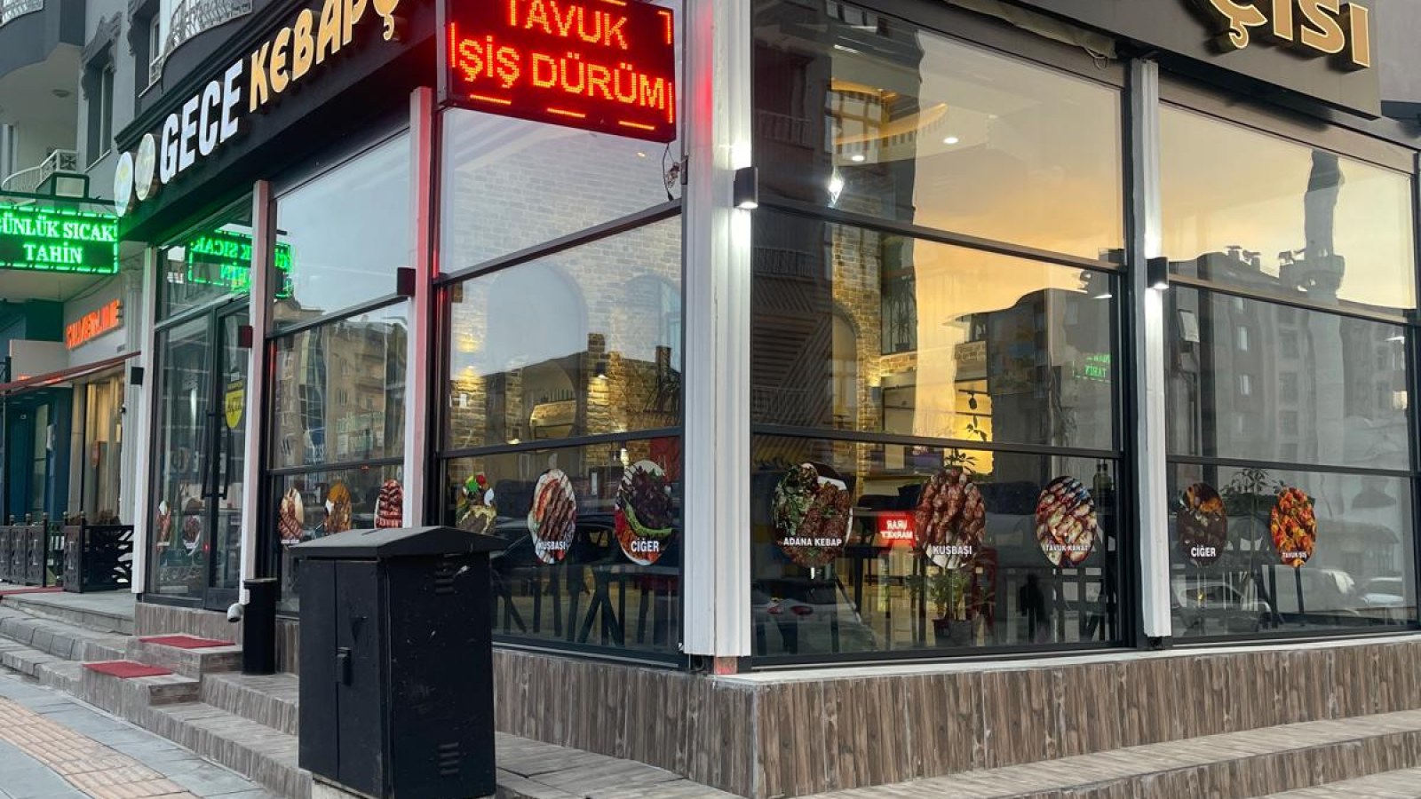 GECE KEBABCİSİ