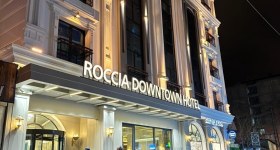 Roccia DownTown Otel Van