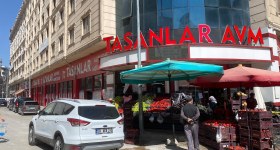 Tasanlar Bizim Avm Van