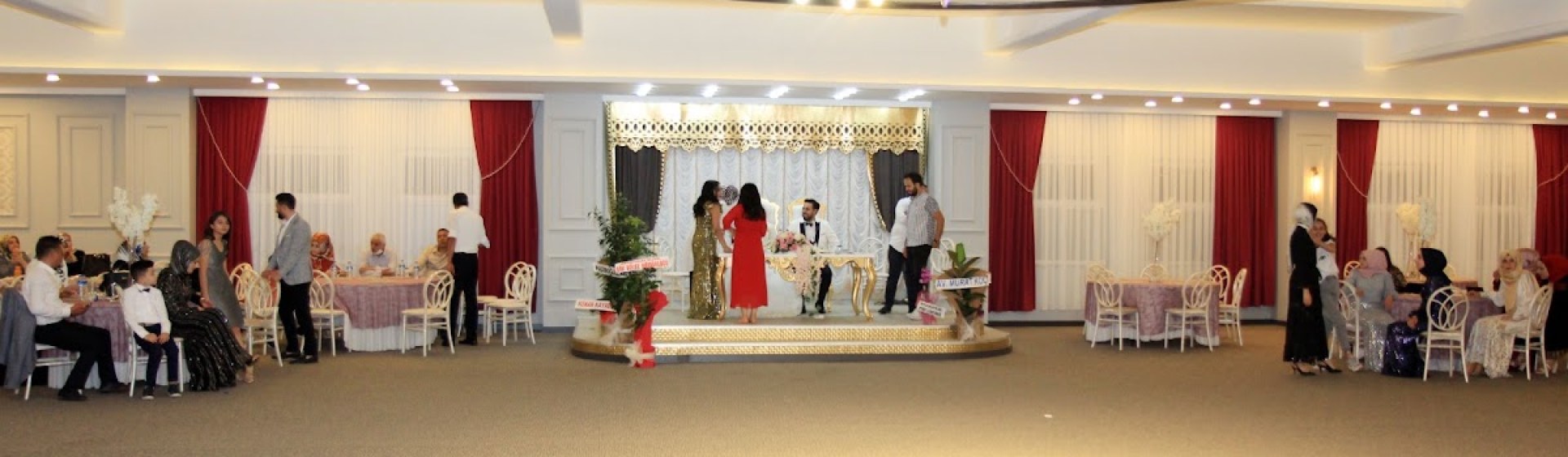 VAN GRAND DELÜXE WEDDING PALACE