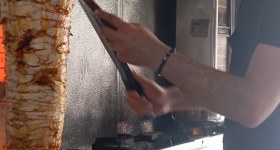Davut Ustanın yeri sac tava Kebap salonu
