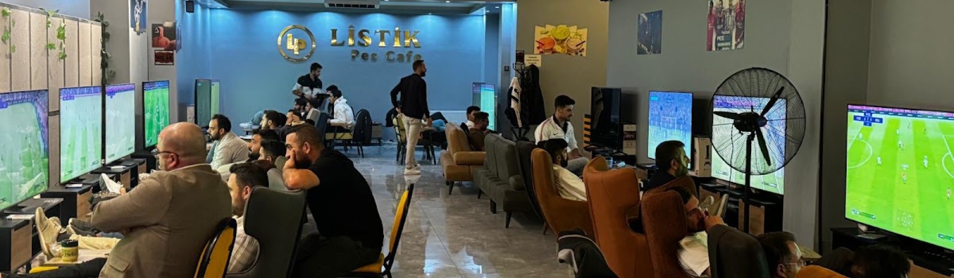 Listik Pes Okey Cafe VAN