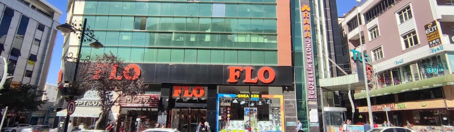 FLO Van Kazım Karabekir Cadde Mağazası