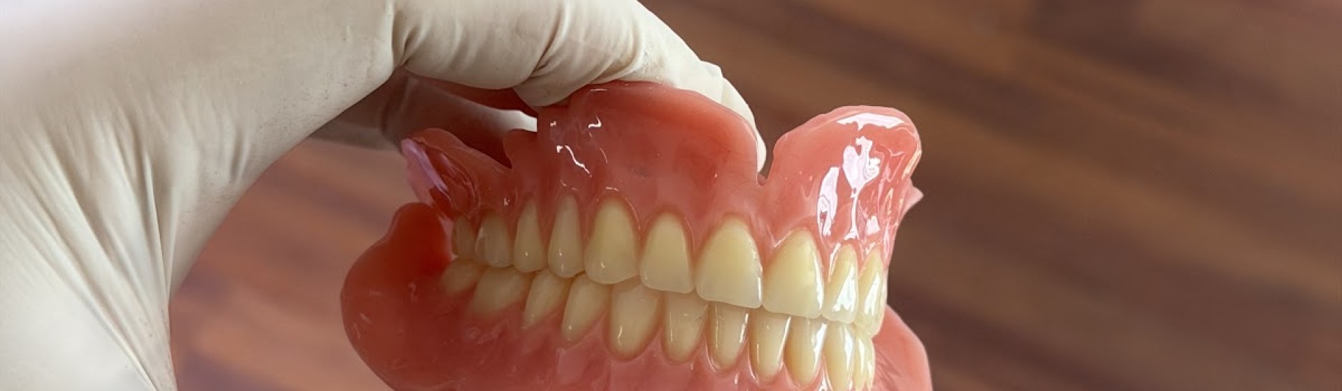Smiledent hareketli diş protez laboratuvarı