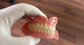Smiledent hareketli diş protez laboratuvarı